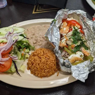 Filete Empapelado Con Camaron y Pulpo