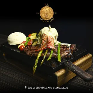 steak with asparagus, asparagus and ice cream