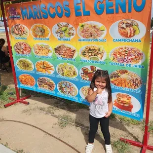 Mariscos el genio thumbs up really good