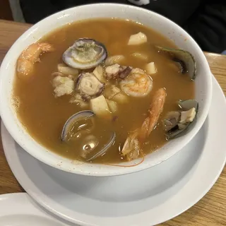 Caldo Mixto