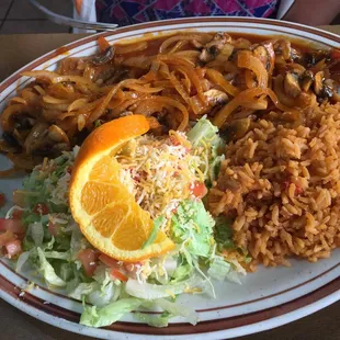a plate of mexican food