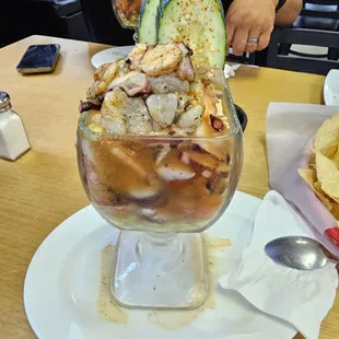 Campechana de pulpo y camaron