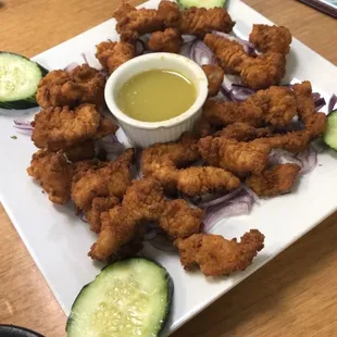 food, fried chicken, chicken wings, bbq wings, fried chicken wings, poultry, bbq chicken, chicken wings and fried chicken, chicken