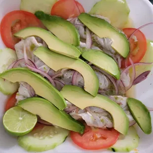 Presentation  BEAUTIFUL AVOCADO