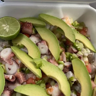 Ceviche mixto!