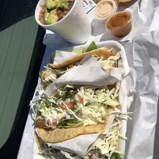 Taco de Camarón a la plancha. Tacos de Pescado frito. Ceviche de Pescado.