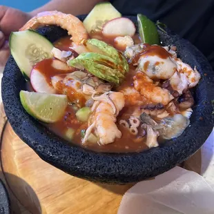 Campechana de camarón y pulpo ...