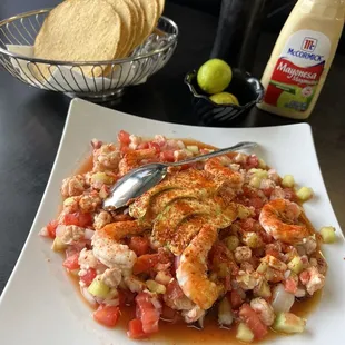 Can't go wrong with a Tostada Mitotera!