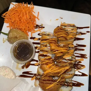 SHRIMP TEMPURA ROLL