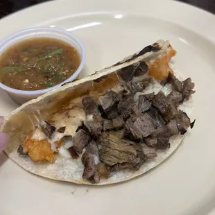 Taco el Viejon carne asada/camaron/queso/chipotle