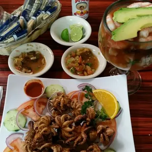 Fried octopus and mixed cocktail