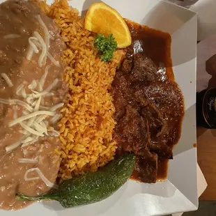 Chile Colorado (red spicy chile w/ beef)