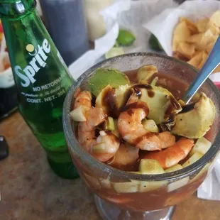 Que rico el marisco con fily!