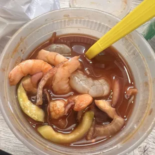 Ambulancia!!! Shrimp, crab and octopus