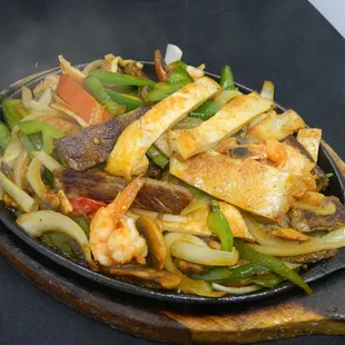 Fajitas de Rib Eye y Pollo