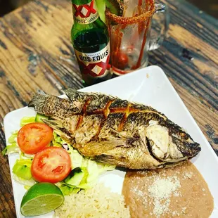 Mariscos HÉCTORS 2 Siempre los mejores platillos y el mejor servicio