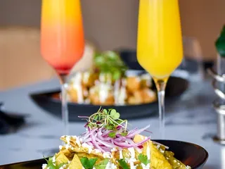 701 Restaurant & Bar