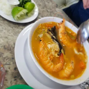 Caldo de 7 mares yum!!