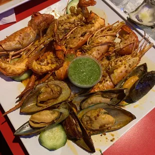 oysters, oysters and mussels, shellfish, food, mussels