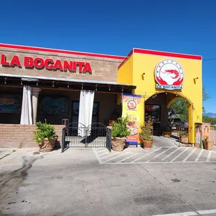 Entrance to restaurant