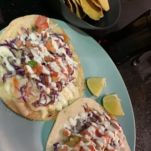 Shrimp n fish tacos que Rico!!!