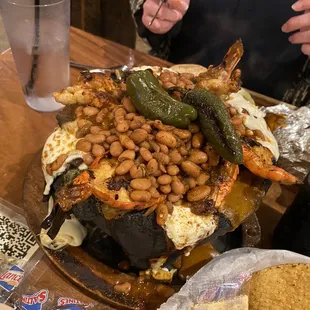 Molcajete mar y Tierra