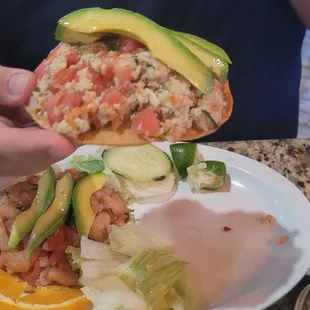 Tostadas de Cameron y ceviche