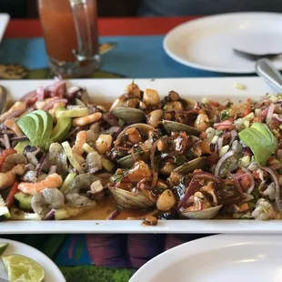 sushi, food, sashimi, sushi and sashimi