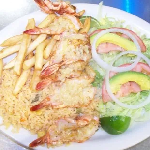 Grilled mexican shrimp platter