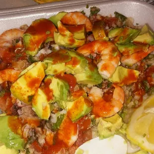 only 5$ this is 2 tostadas con todo!