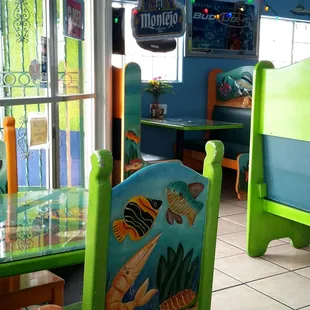 Cool decor.