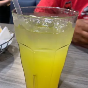 Agua de pina