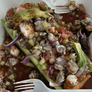 Mariscos Los 2 Plebes