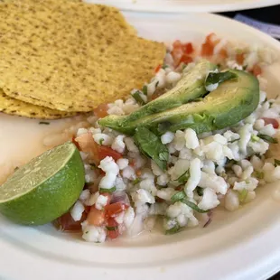Tostada de ceviche de pescado