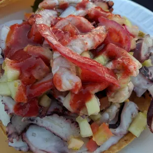 Ceviche de camarones y pulpo