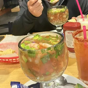 Cócteles de camarón and Campechana. And a michelada.