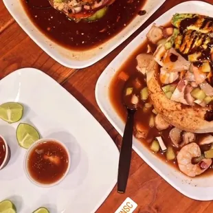 Mariscoco,oyster shots &amp; Torre toxica