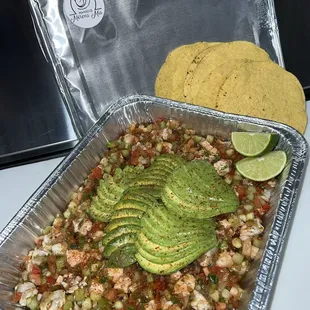 Charola para 10 personas de ceviche de camarón