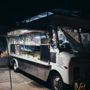 i like to buy my food in dark lit areas of san diego