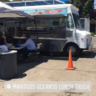 Lunch truck on 30th.