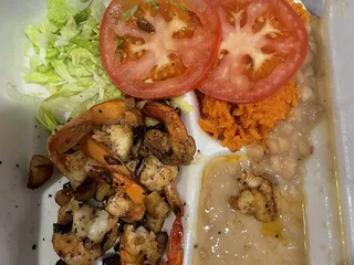 Mariscos Nayarit Restaurant