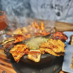 MOLCAJETE MIXTO