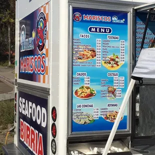  food truck with menus