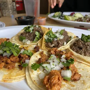 Al pastor tacos