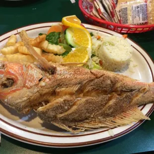 grilled fish, fish, food, seafood, grilled seafood