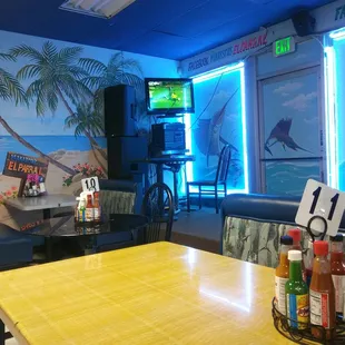 Apparently they have live mexican band playing on the weekends.