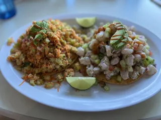 Mariscos El Ajoyano