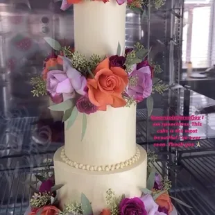 Beautiful quinceañera cake