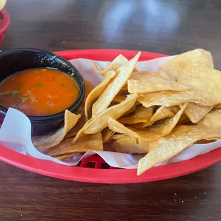 Amazing chips and salsa