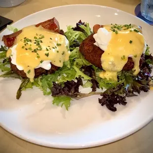 Crab Cake Benedict: Lump Crab Cakes with poached eggs, Andouille Sausage and Hollandaise that paired nicely with the Pimiento Cheese Grits.